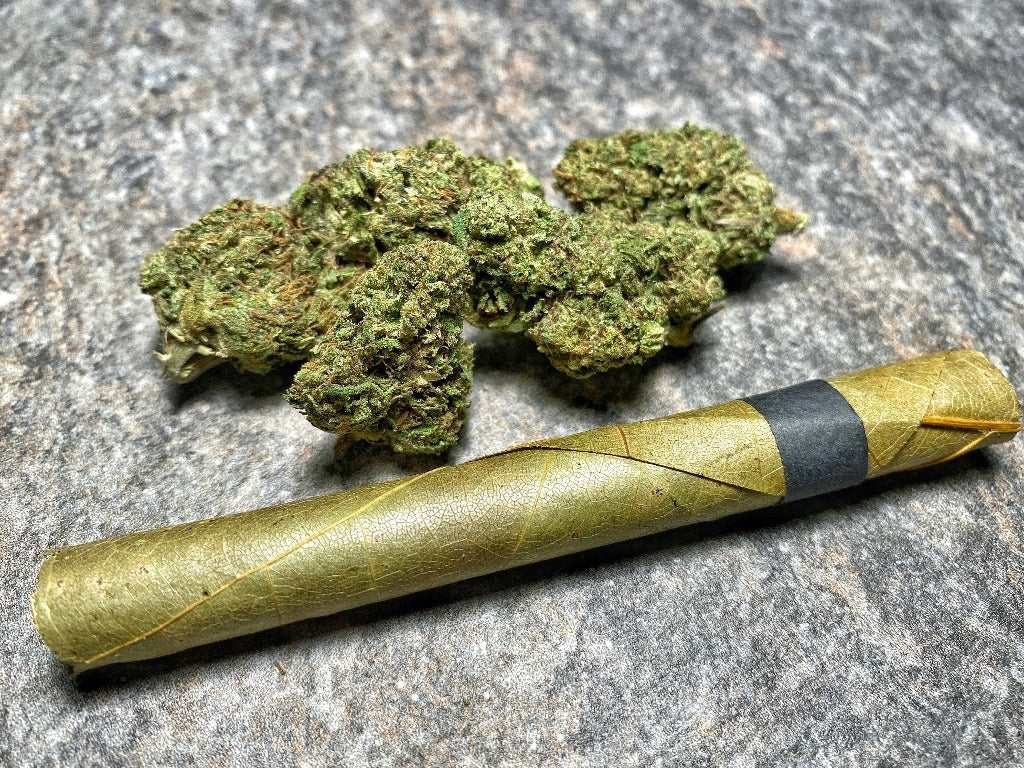 Hemp Flower Palm Leaf Blunt - Backwoodz Cartel Cannabis